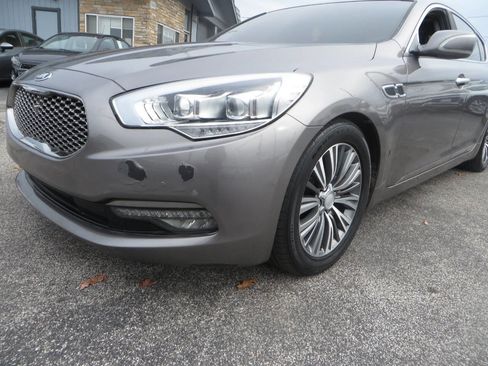 Used 2016 Kia K900 Luxury image 32