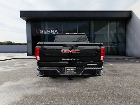 Used 2023 GMC Sierra 1500 Elevation AWD/4WD image 3