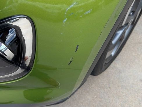 Used 2023 Hyundai Venue SEL FWD image 11