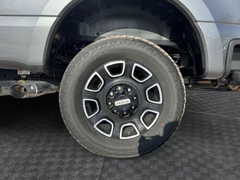 New 2026 Ford F350 Platinum image 17