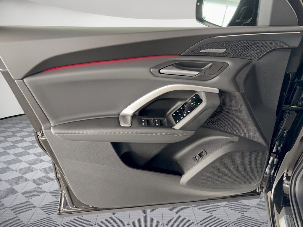 New 2026 Audi Q5 Premium Plus AWD/4WD image 14