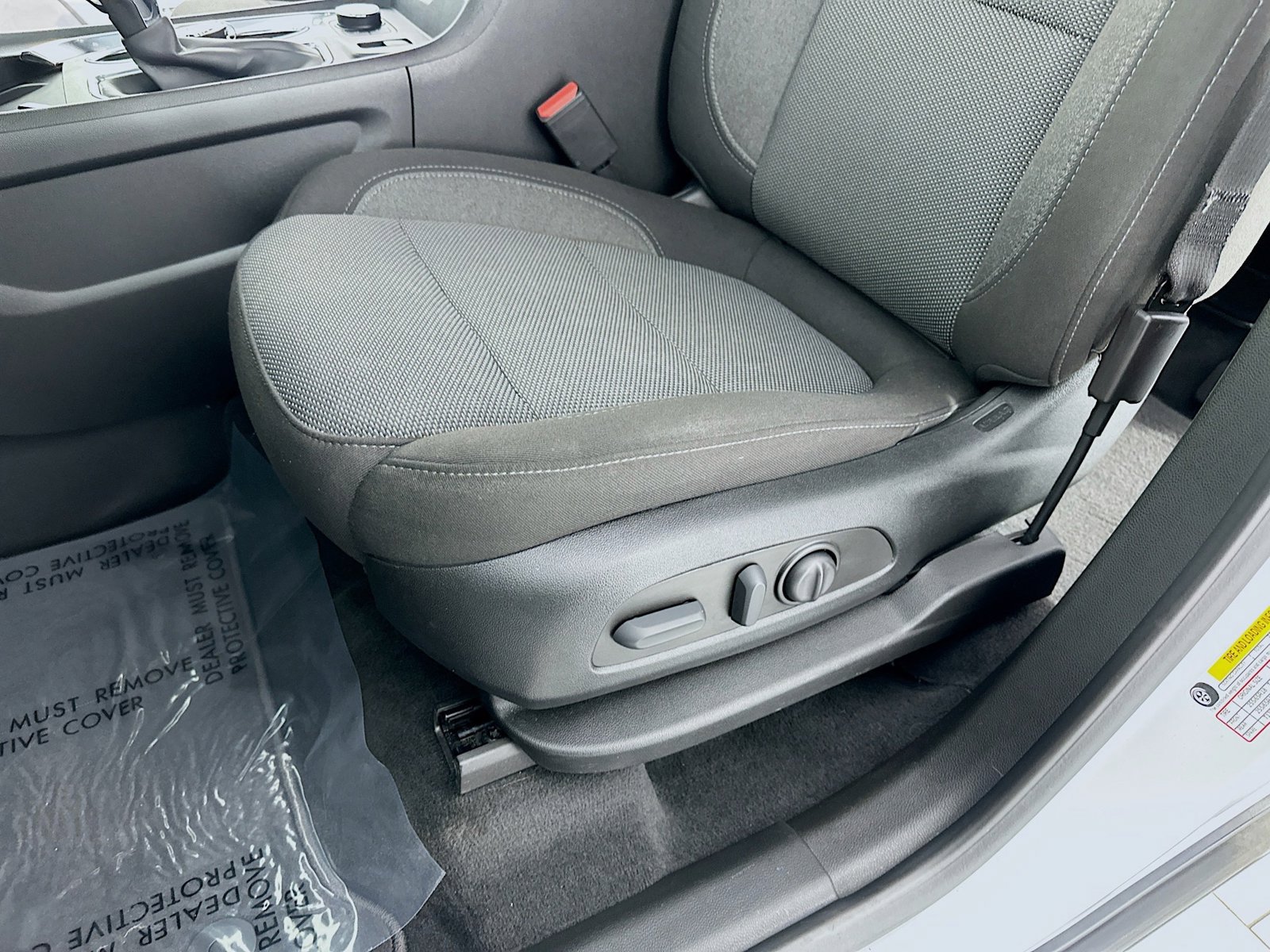 Used 2023 Chevrolet Traverse LT FWD image 26