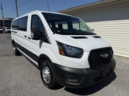 Used 2021 Ford Transit 350 XL image 18