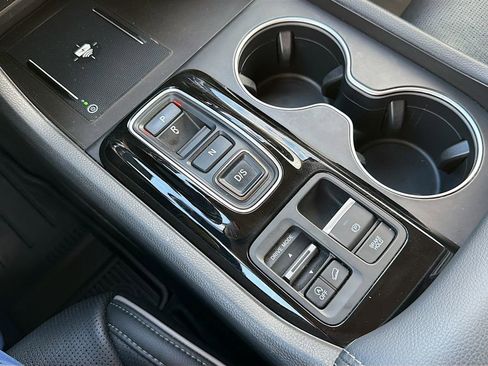 Used 2023 Honda Pilot Elite image 17