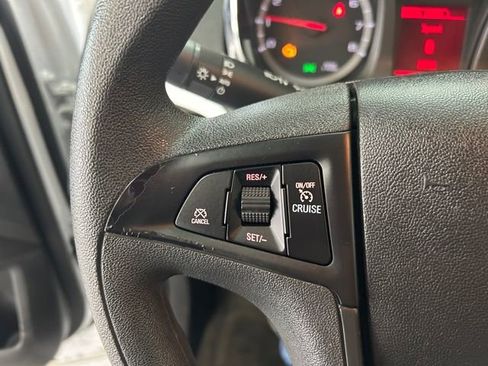 Used 2016 GMC Terrain SLE image 17