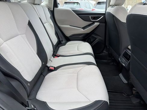 Certified 2024 Subaru Forester image 32