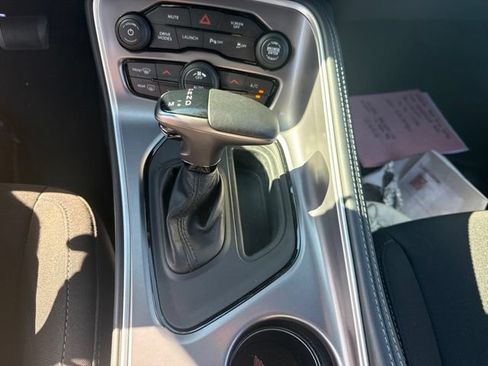Used 2021 Dodge Challenger R/T Scat Pack RWD image 6