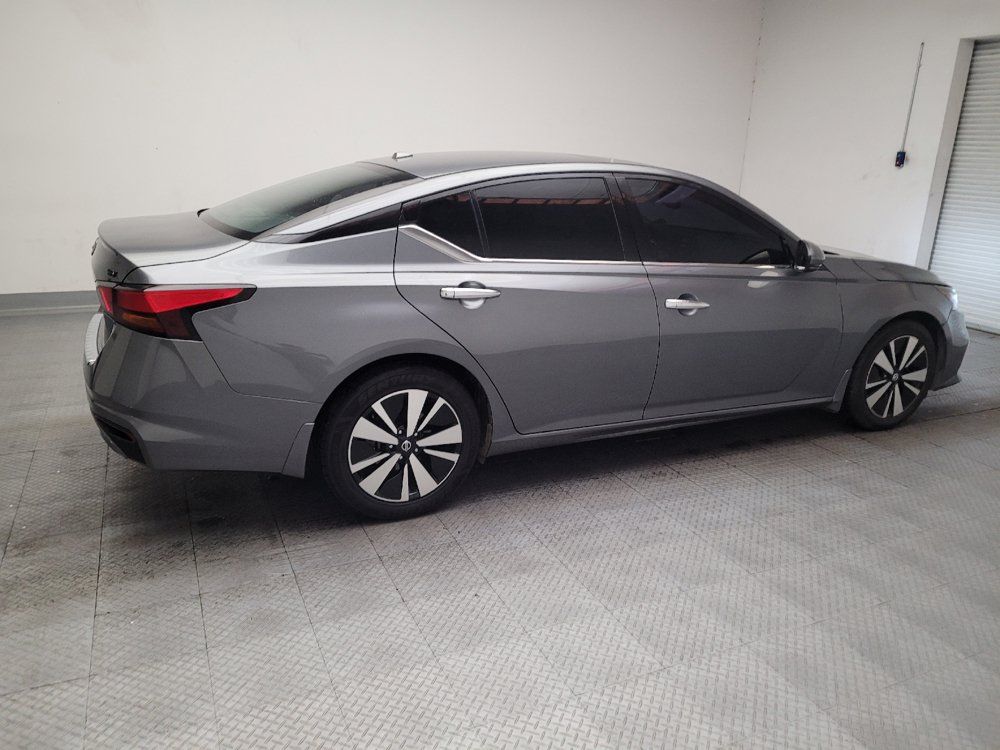 Used 2019 Nissan Altima 2.5 SV FWD image 10
