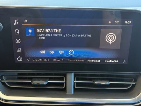 Used 2024 Chevrolet Trax RS w/ Driver Confidence Package image 11