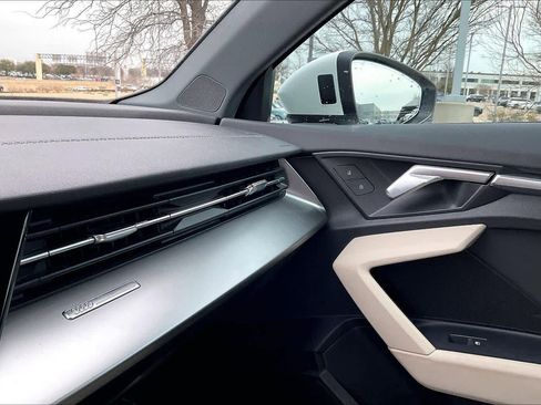 Used 2022 Audi A3 2.0T Premium image 32