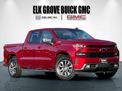 Used 2021 Chevrolet Silverado 1500 RST image 2