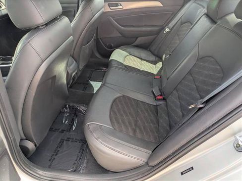 Used 2018 Hyundai Sonata Sport FWD image 16