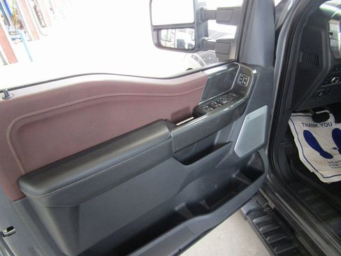 Used 2022 Ford F150 Lariat w/ Equipment Group 502A High image 25