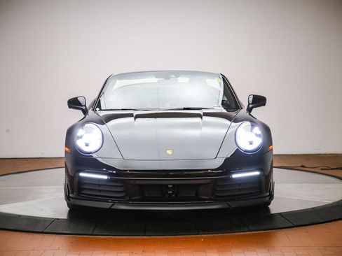 Certified 2022 Porsche 911 Carrera 4S AWD/4WD image 11