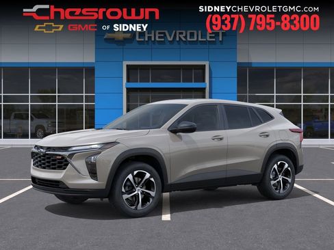 New 2026 Chevrolet Trax RS w/ Sunroof Package image 2