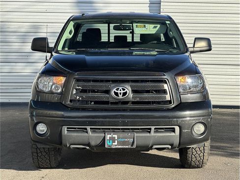 Used 2011 Toyota Tundra 4x4 Double Cab image 7