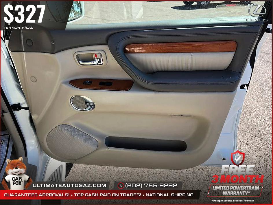 Used 2006 Lexus LX 470 4WD w/ Preferred Accessory Pkg image 16