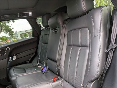 Used 2022 Land Rover Range Rover Sport HSE Silver Edition image 32