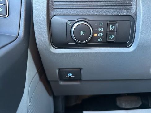 New 2026 Ford F350 XL w/ XL Chrome Package AWD/4WD image 17