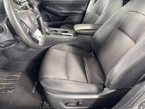 Used 2022 Nissan Altima 2.5 SV image 12