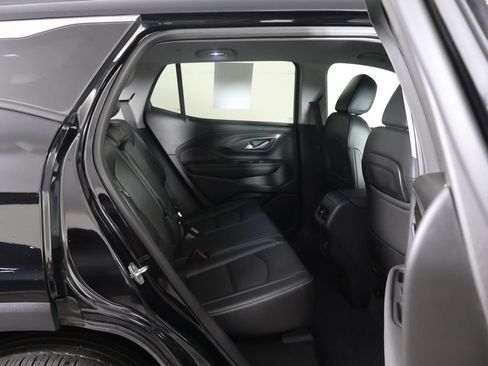 Used 2023 GMC Terrain SLT w/ Infotainment Package II AWD/4WD image 31