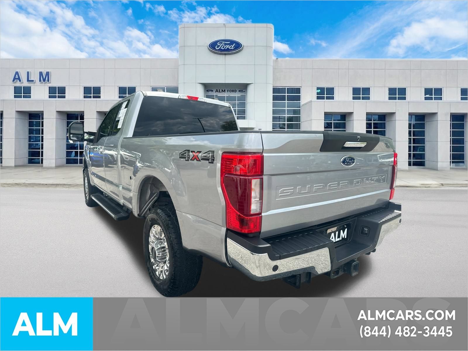 Used 2020 Ford F350 XLT w/ XLT Premium Package AWD/4WD image 8