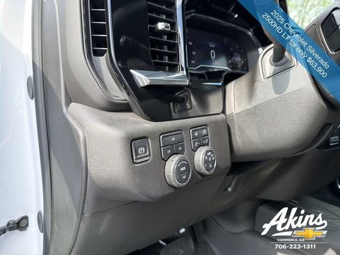 Used 2025 Chevrolet Silverado 2500 LT w/ All Star Edition AWD/4WD image 13