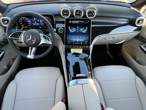New 2026 Mercedes-Benz GLC 300 4MATIC image 21