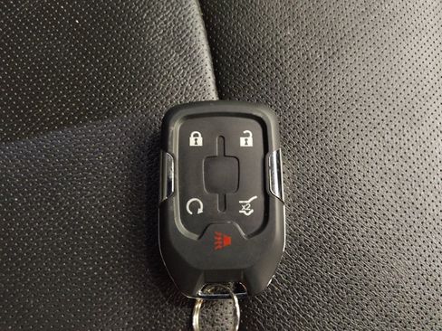 Used 2020 GMC Terrain SLT AWD/4WD image 32