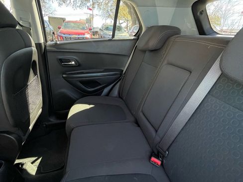 Used 2021 Chevrolet Trax LS w/ Tint and Cruise Package image 21