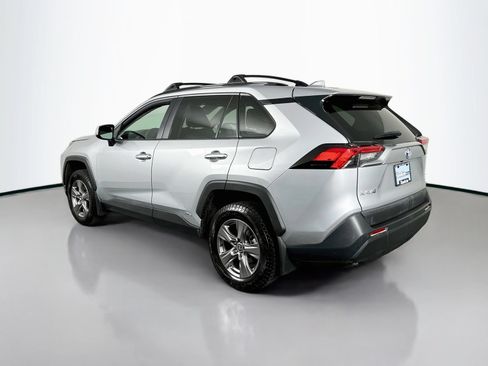 Used 2024 Toyota RAV4 XLE AWD/4WD image 6
