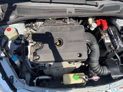 Used 2009 Suzuki SX4 AWD Hatchback image 25