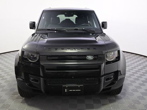 Used 2022 Land Rover Defender 110 X-Dynamic SE AWD/4WD image 10
