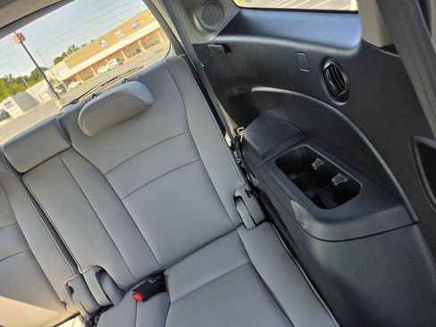 Used 2020 Honda Pilot Touring image 46