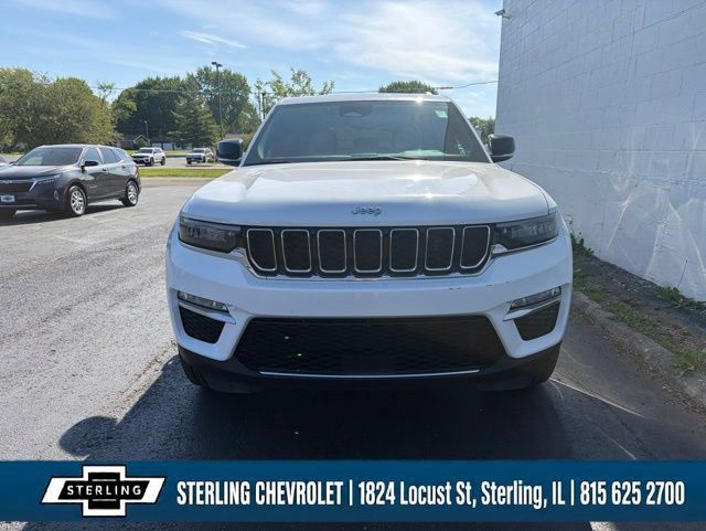 Used 2024 Jeep Grand Cherokee Limited 4xe AWD/4WD image 8