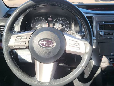 Used 2010 Subaru Outback 3.6R Limited image 27