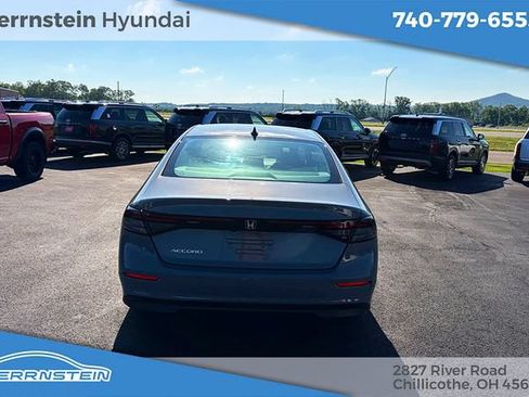 Used 2025 Honda Accord SE image 31