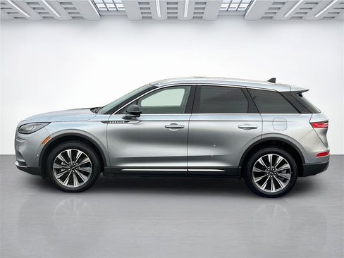 Certified 2022 Lincoln Corsair Reserve w/ Equipment Group 201A image 6