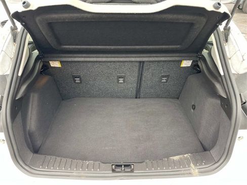 Used 2018 Ford Focus SE image 12