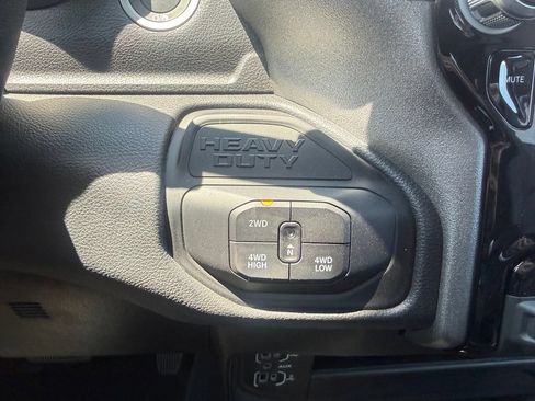 Used 2025 RAM 2500 Tradesman w/ Safety Group AWD/4WD image 31