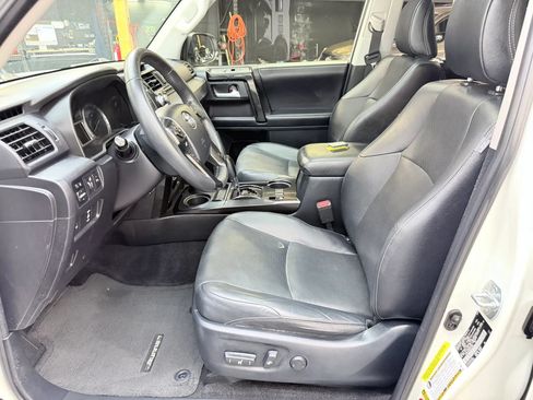 Used 2019 Toyota 4Runner Limited AWD/4WD image 10