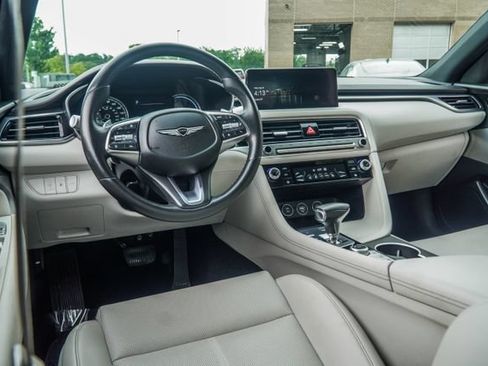 Used 2025 Genesis G70 2.5T AWD/4WD image 16