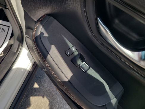 Certified 2025 Honda HR-V Sport image 28