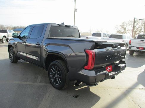 Used 2024 Toyota Tundra Platinum image 9