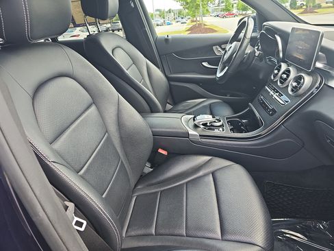Used 2018 Mercedes-Benz GLC 300 image 10