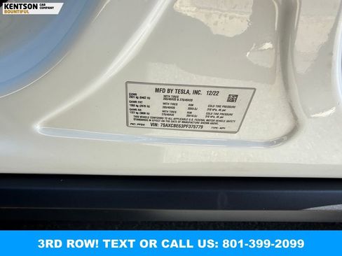 Used 2023 Tesla Model X Plaid image 41