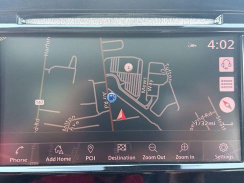 Used 2018 Nissan Rogue SL w/ Premium Package image 22