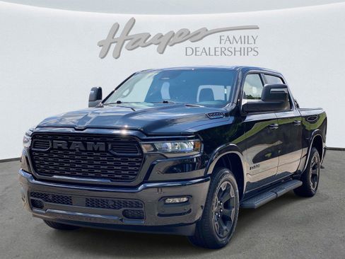Used 2025 RAM 1500 Big Horn AWD/4WD image 10