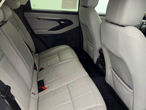 Used 2020 Land Rover Range Rover Evoque SE image 24