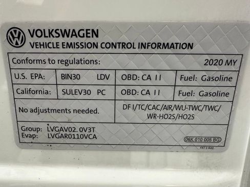 Used 2020 Volkswagen GTI SE FWD image 66